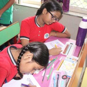 xr:d:DAFu9w0r_RE:3,j:1684749746900769991,t:23092007