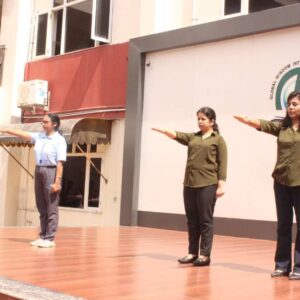 xr:d:DAFu9w0r_RE:5,j:663558527486510806,t:23092007